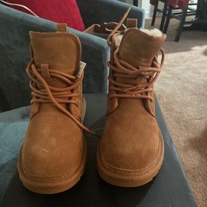 UGG Harkley Men’s SZ 5 BNIB